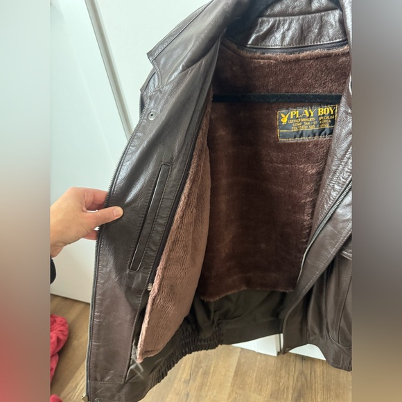 💯 Authentic Playboy Brown Leather Bomber Jacket - Picture 3 of 13